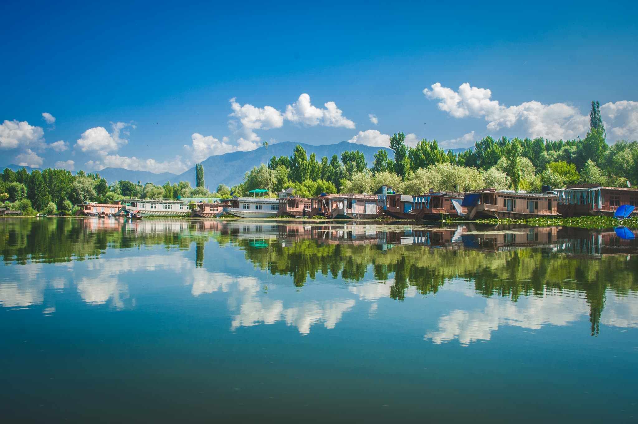 Kashmir 4 Nights, 5 Days | Srinagar, Gulmarg, Sonamarg & Pahalgam in Kashmir, India photo 2