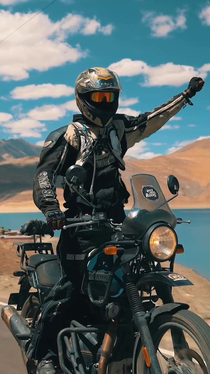 Spiti Valley Bike Adventure from Chandigarh | Royal Enfield Special 8N/9D in Spiti Valley, India photo 1